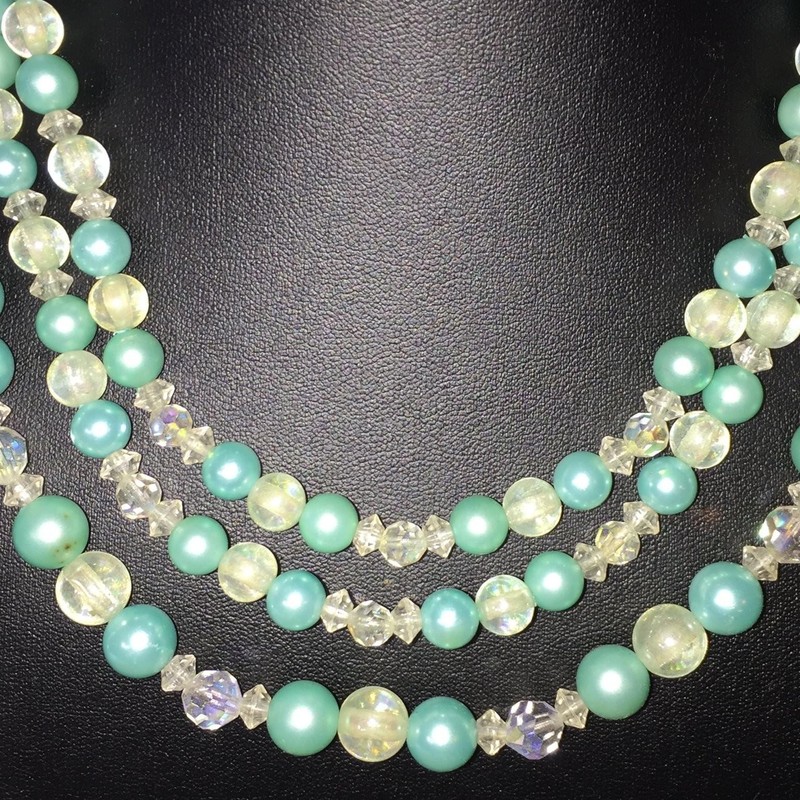Vintage Multi-Strand Choker Necklace Faux Pearl Acrylic Crystal Beads gallery