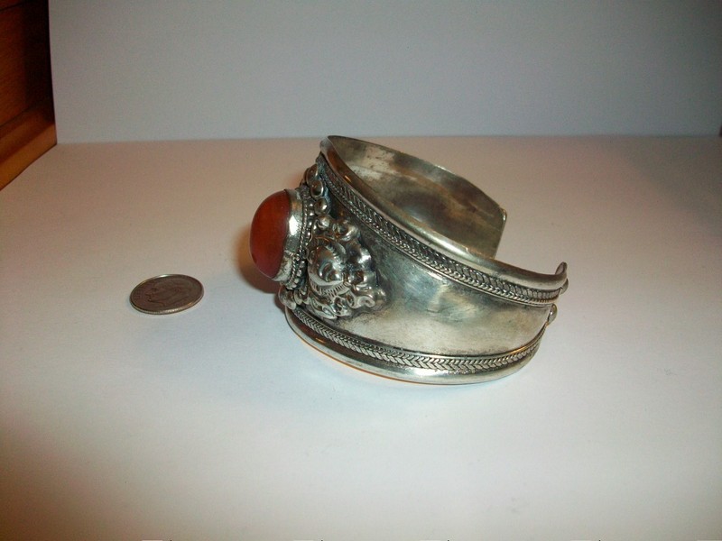 VTG Tribal Style Tibetan Silver Cuff W/Carnelian Stone & Ornate Design gallery