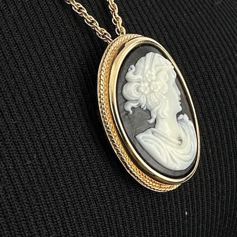 AVON vintage cameo set - brooch/pendant necklace & earrings black white gold gallery