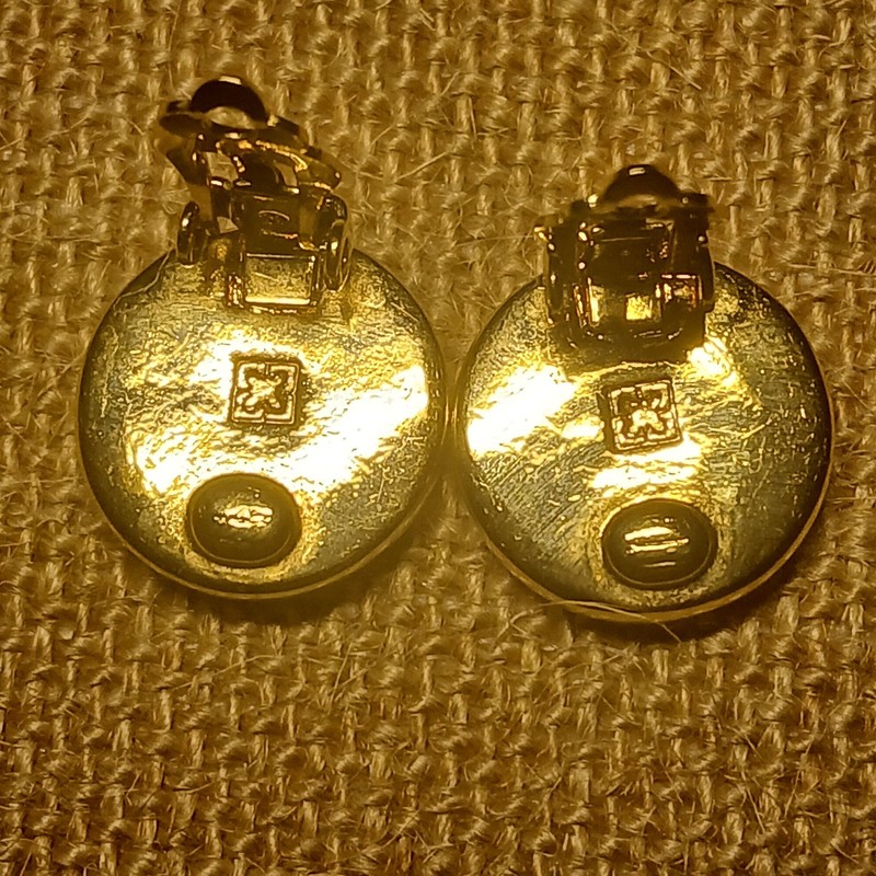 RARE Vintage Henkel & Grosse Gold Plated Clip On Earrings Mid Century Runway gallery