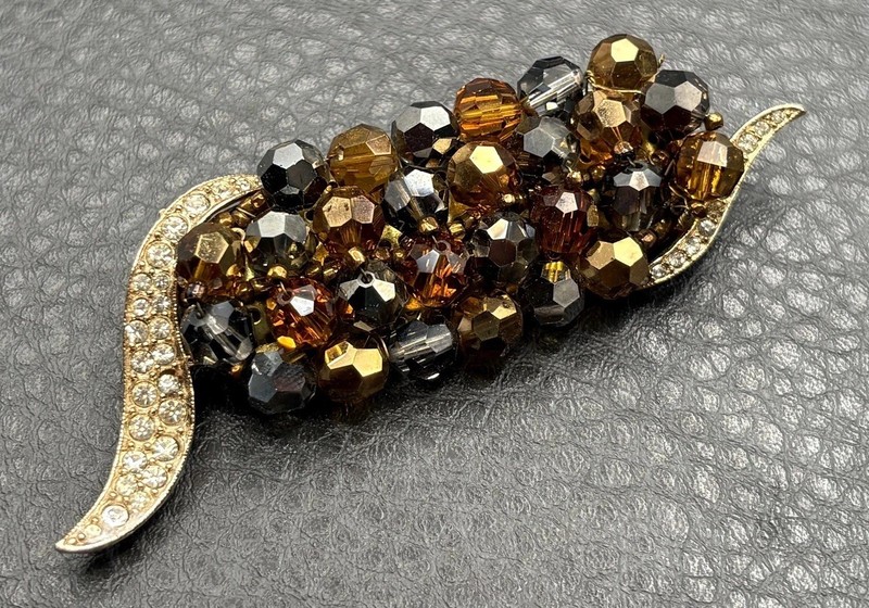 Vintage Large Marvella Beaded Gray And Brown Brooch Pin Rhinestone gallery