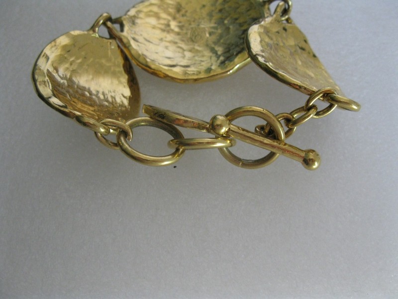Vintage Elizabeth Taylor Avon Gold Coast E Bracelet hammered goldtone gallery
