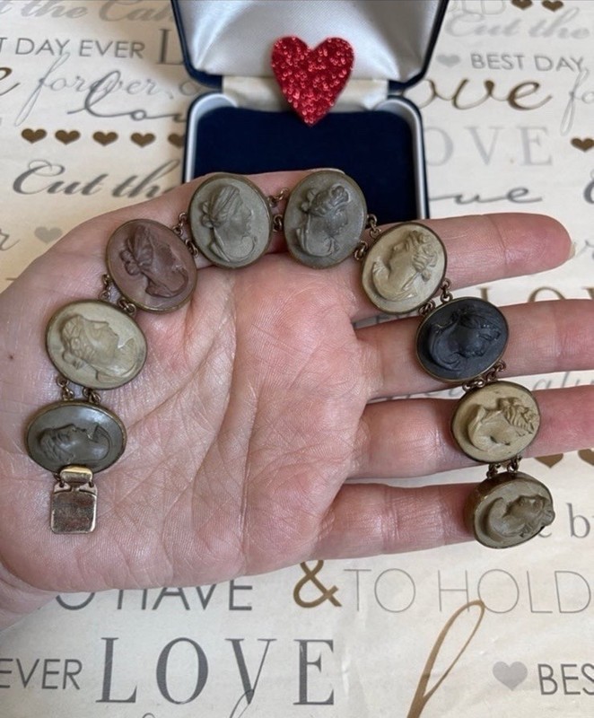 Victorian Cameo bracelet features 9 women’s profile faces carved rare