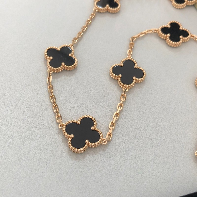 *VanCleefArpels* Vintage&Alhambra Necklace 10 Motifs Yellow Gold Black Onyx gallery
