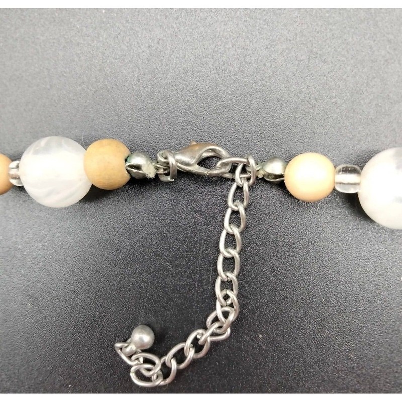 White Beige Acrylic Chunky Necklace gallery
