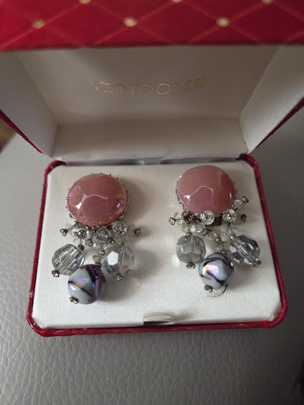 Vintage Vendome Screwback Earrings. In Original Box. Very RARE SET gallery