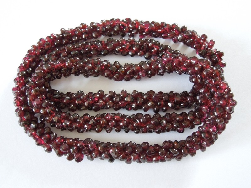 Endless Chain With Braided Garnet 2.9oz/ca.23 5/8in