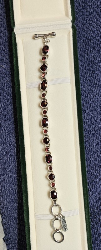 Vintage Acleoni Garnet Bracelet gallery