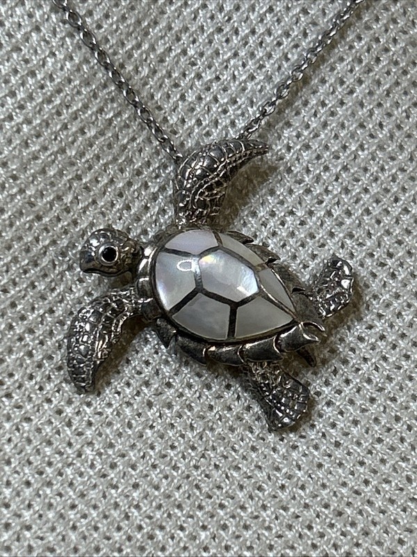 55. Vintage 925 Sterling TURTLE Red Eye Mop Pendant Cable chain Necklace 16" gallery