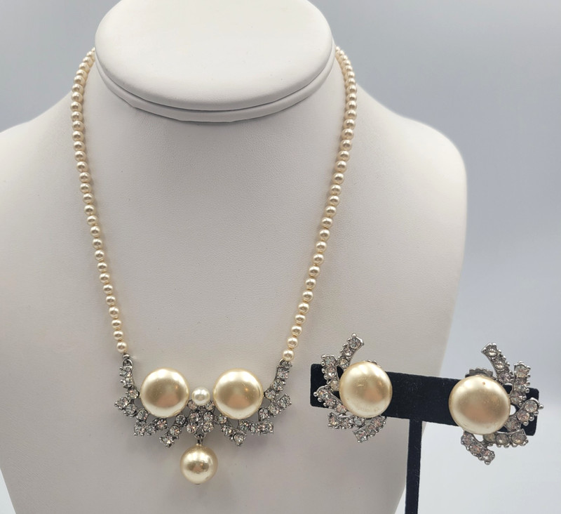 Vintage Faux Pearl Rhinestone Choker Necklace Clip on Earrings Jewelry Set READ