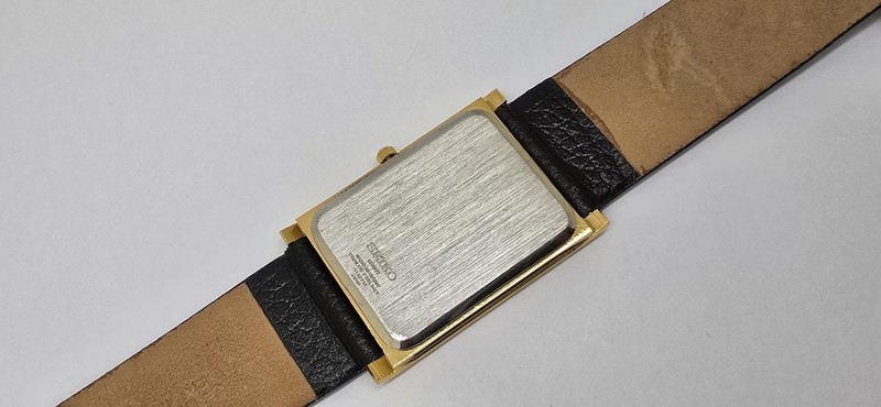 Vintage Seiko Quartz Tank Slim Men Rectangle Refurbished Japanese Wrist Watch gallery