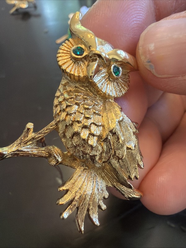 Vintage Signed MONET Owl Brooch Pin Green Rhinestone Eyes Gold Tone Orginal Tag