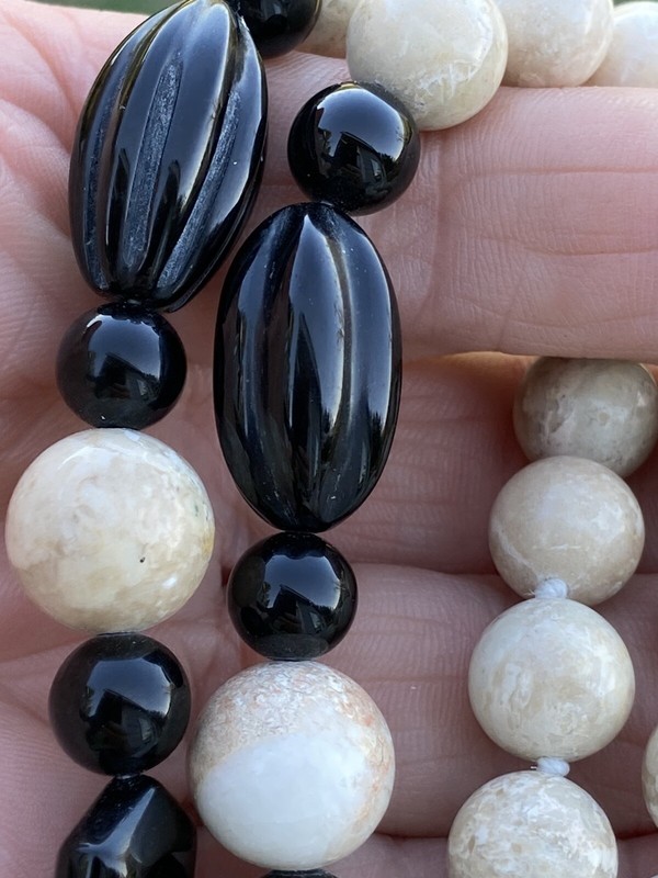 Vintage Bead Necklace Hand Knotted Gemstone Jasper Onyx Cool Stone 33" VTG gallery