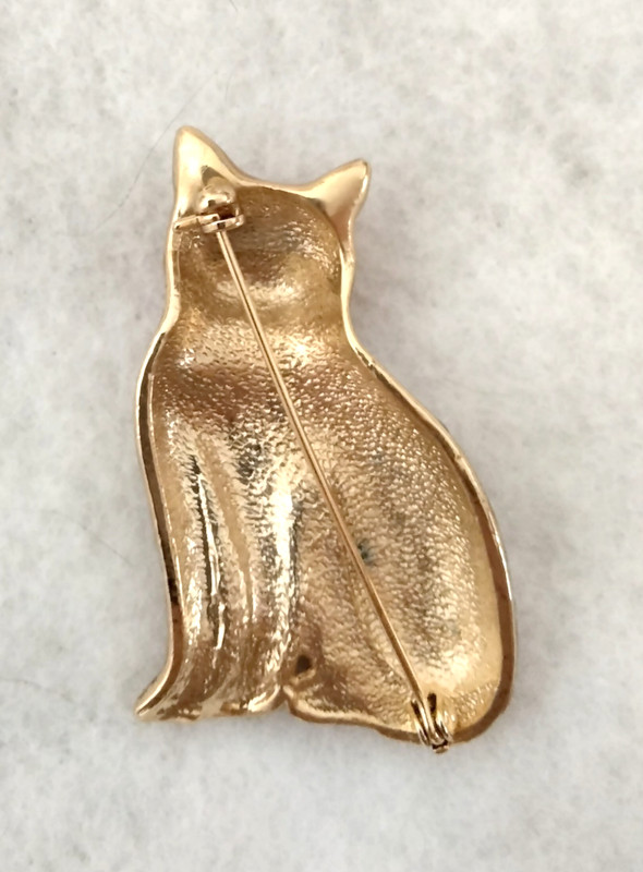 Vintage Enameled Cat Brooch (140 - 2223) gallery