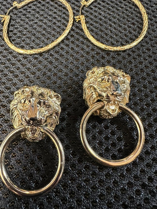 Vintage To Modern. 13 pair Goldtone Pierced Earrings Lot. Lion doorknockers gallery