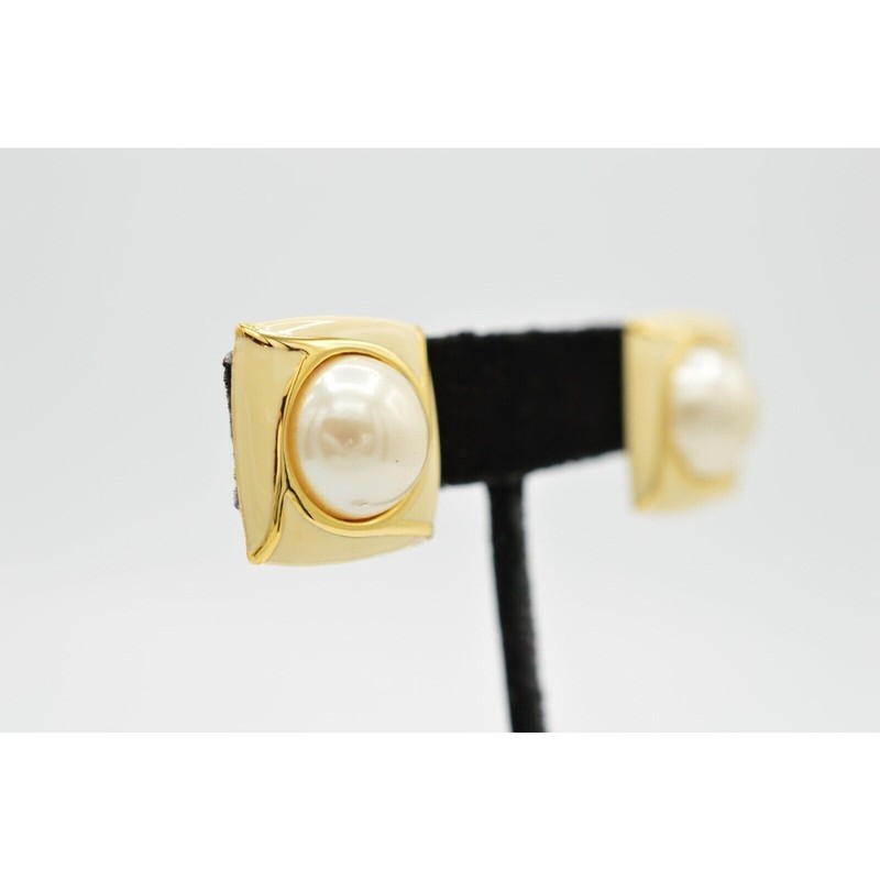 Vintage Pierced Earrings Faux Pearl Cream Off White Gold Enamel NOS 1980s 9L gallery
