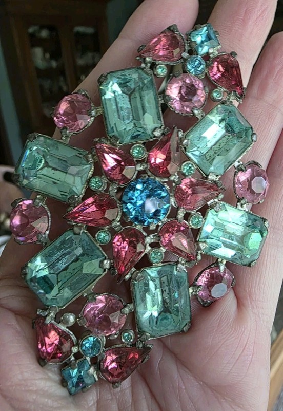 Vintage Deco Era Aqua/pink Glass Brooch