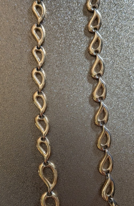 Vintage Estate Sale - kids necklace / wrap around bracelet / lot 1 gallery