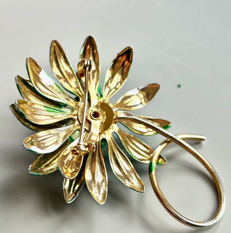 VINTAGE METAL RETRO MINT GREEN FLOWER PIN,DIMENSIONAL FLOWER FASHION BROOCH,2.5" gallery