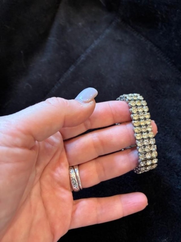 Vintage silver expandable bracelet with rhinestones. gallery