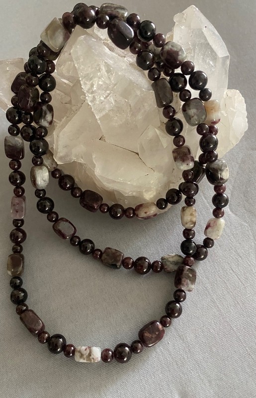 Vintage Natural Garnets Necklace Long Multi Shapes Beads 42” 140g Gorgeous