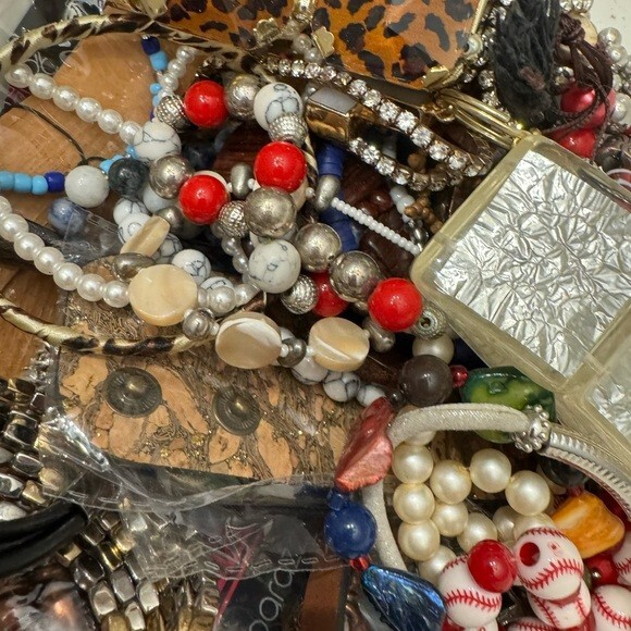 Mystery Jewelry Lot Vintage Modern Wearable 1-2 lbs Good Cond (READ DESCRIPTION) gallery