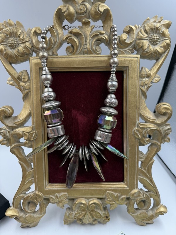 Chunky Aesthetic Necklace Jewelry Acrylic Crystal Iridescent Spiky Metal Punk