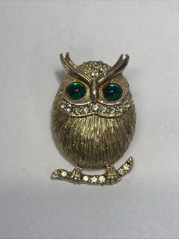 Vintage Gold-Tone Owl Brooch Pin with Green Glass Eyes Clear Rhinestone Accents gallery