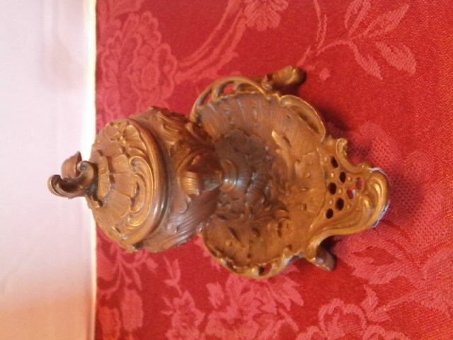 ANTIQUE FRENCHCLASSIC BAROQUE BELLE EPOQUE LEAVY BRONZE/BRASS INK WELL gallery