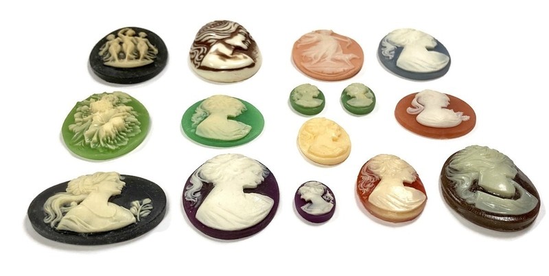 15 Vintage Resin Cameos (West German, Hong Kong, Japan) DIY Jewelry Crafting C82 gallery