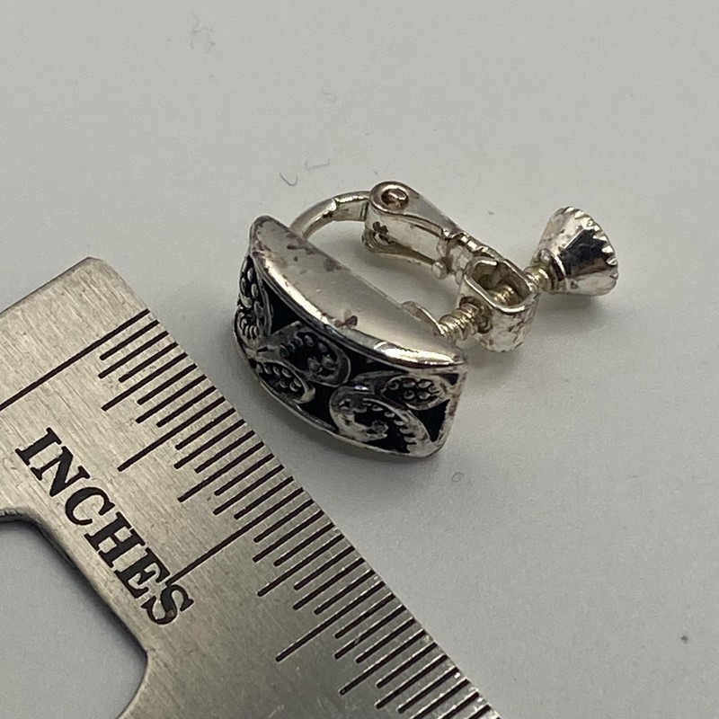 Silver Tone Black Scroll Huggie Earrings Womens Rectangle Screw Back Jewelry gallery