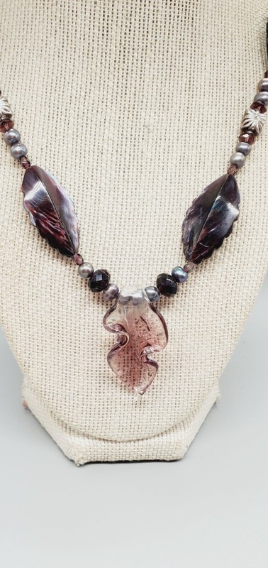 Vintage purple and Clear glass Leaf beads w/silvertone metal necklace 18 "te02 gallery