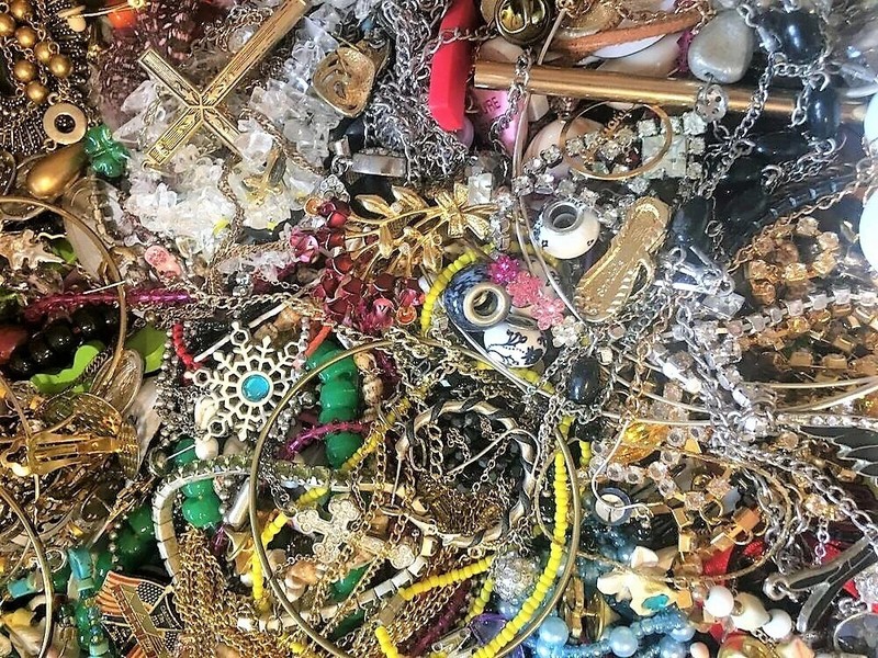1 LB Mystery LOT NEW Mixed Jewelry Ethnic Vintage NO JUNK ALL WEARABLE Bulk LOT gallery