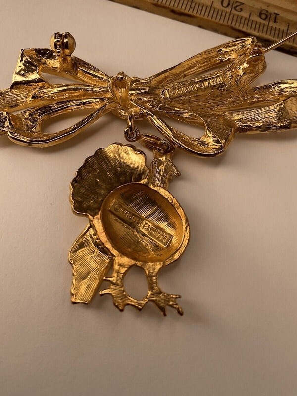 Phister Ent 96s Signed Bow Pin Turkey Charms Thanksgiving Brooch Unisex Adult 3" gallery