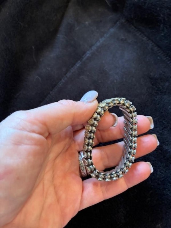 Vintage silver expandable bracelet with rhinestones. gallery