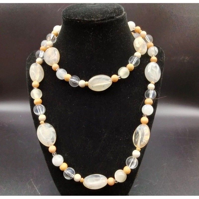 White Beige Acrylic Chunky Necklace