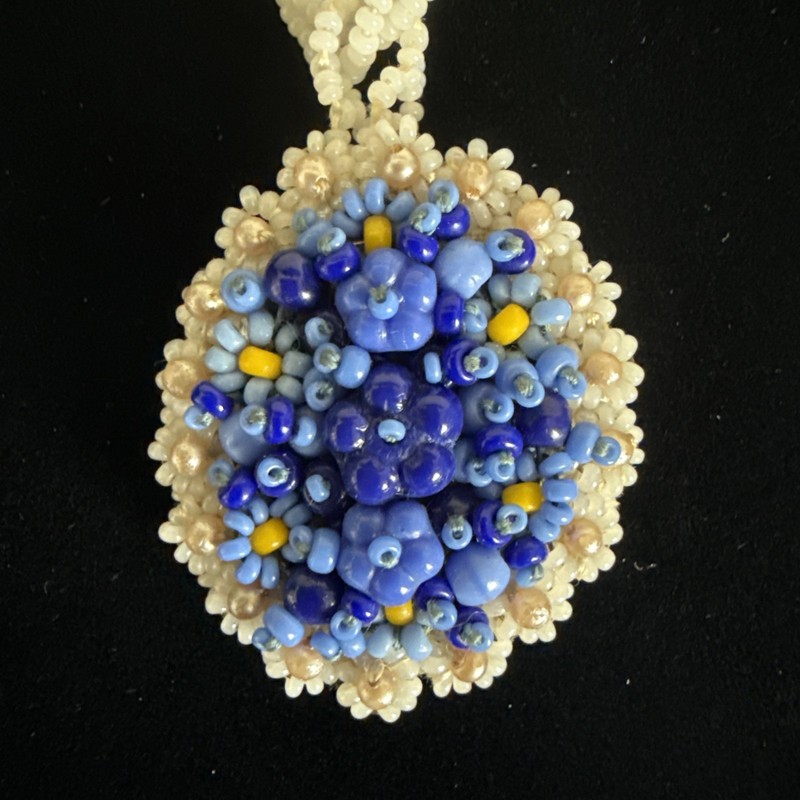 Vintage Hand Beaded Floral Cluster Pendant Necklace Blue & White Glass Seed Bead gallery