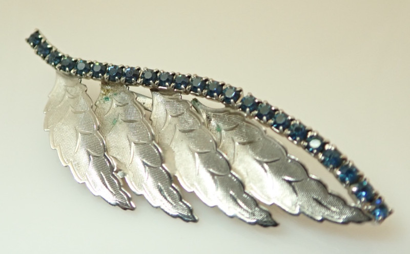 Vintage 2 7/8" Blue Rhinestone Leaf Silver Tone Brooch Pin gallery