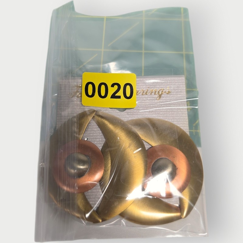 NEW Vintage Korea Clip On Earrings Gold Copper Silver Tone Geometric Crescent gallery