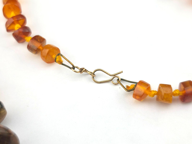 Victorian Natual Baltic Honey Amber Nugget Hand Knotted Graduated Beads Necklace gallery