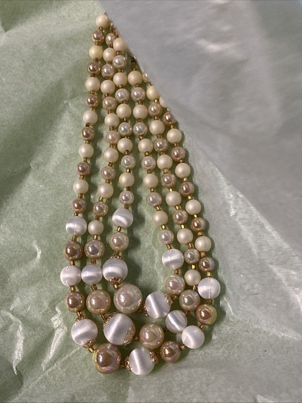 Vintage Necklace Gold & White Beige tone Tri strand signed Japan 16.5. Nice 92