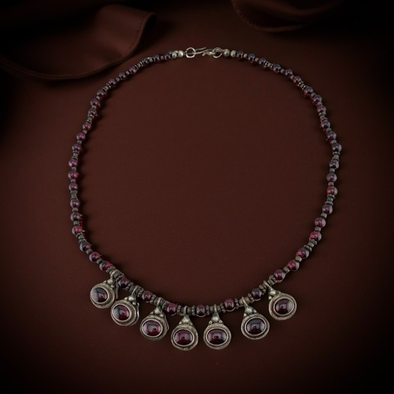 Unique Vintage Sterling Silver Garnet Beaded Necklace with Dangling Accents 17″