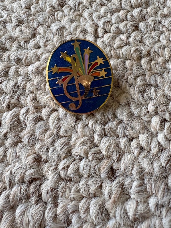 Vintage Music Note Horn Stars Enamel Pin Gold Tone Patriotic Musical Brooch
