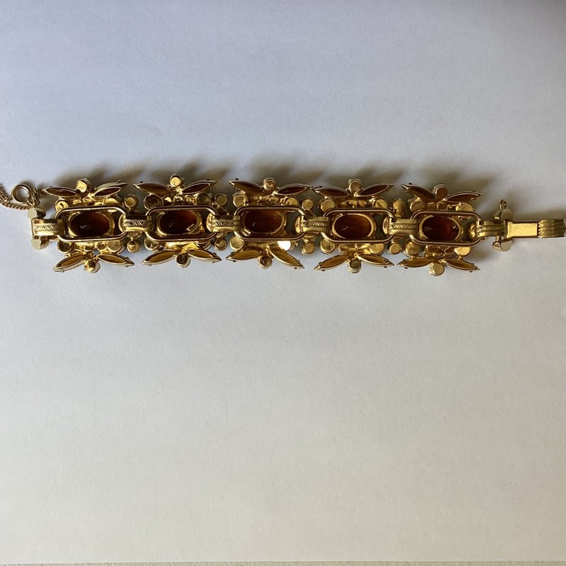 Vintage Juliana D&E Bracelet Earrings Set Topaz Rhinestones Green Cabochons Veri gallery