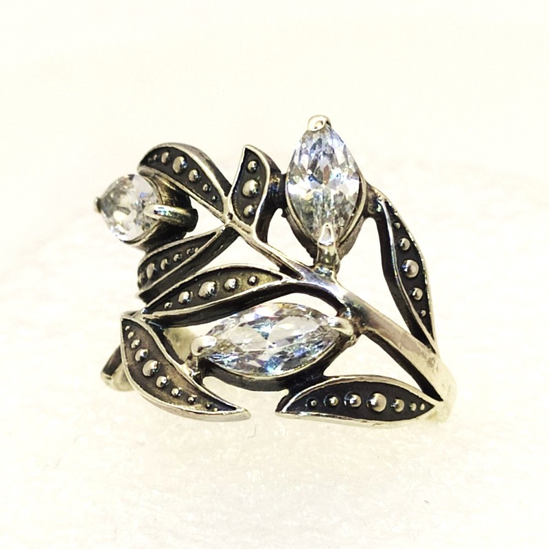 Vintage Luxury RING Silver 925 with Bright Stones -size: 8.25US (18.5mm) | #59 gallery