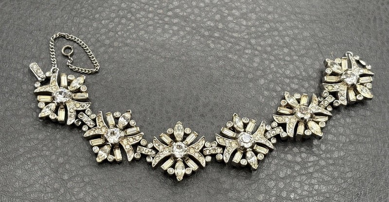 Vintage HIGH END Silver Tone Rhinestone Statement Bracelet Safety Chain READ gallery