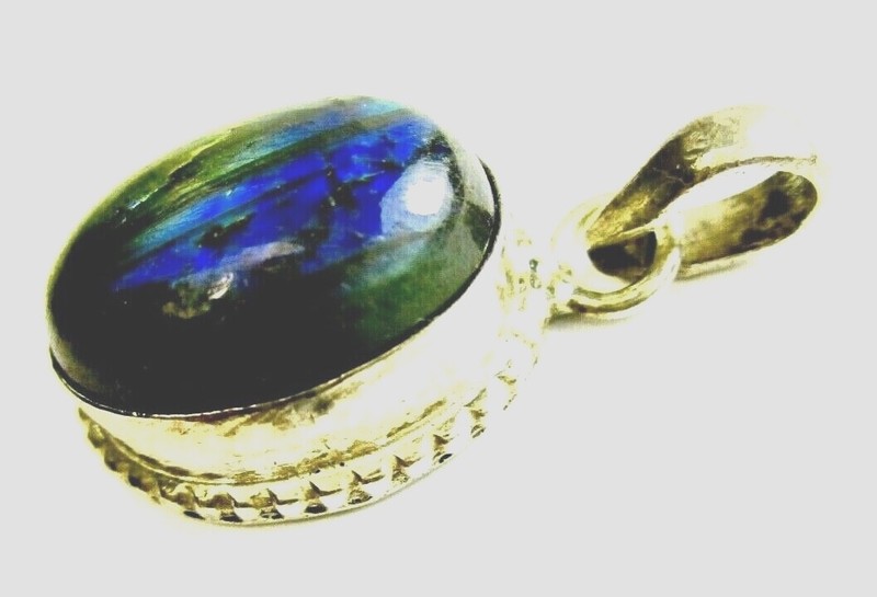 BEAUTIFUL 925 ST. SILVER BLUE LABRADORITE PENDANT