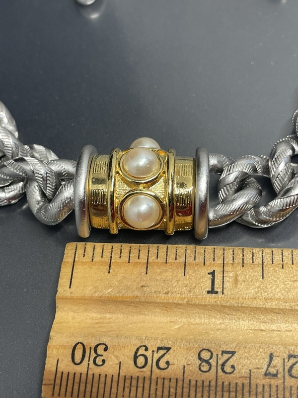VTG Signed Monet Gold/Silver Tones Faux Pearl Chunky HEAVY 19” Runway Necklace gallery