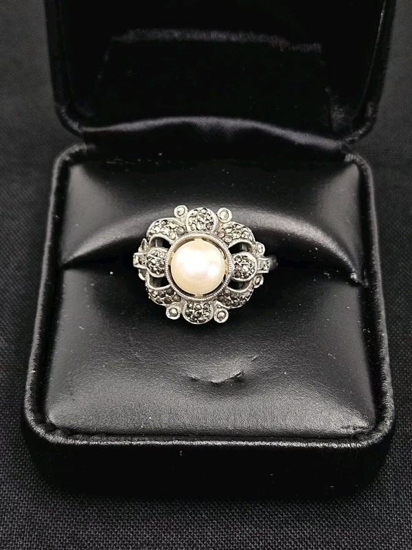 Vtg Art Deco Style Pearl & Marcasite Sterling Silver Ring Size 7.25 *read*