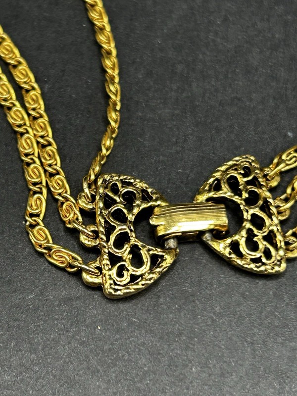 Vtg Goldette Necklace Gold Tone 3 Strand Glass Intaglio Cameo Victorian Revival gallery
